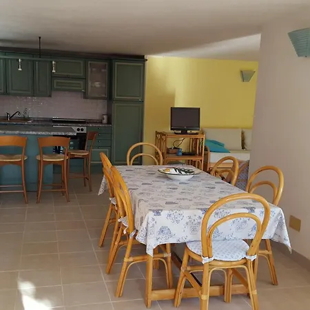Casa Camelie 度假居 *